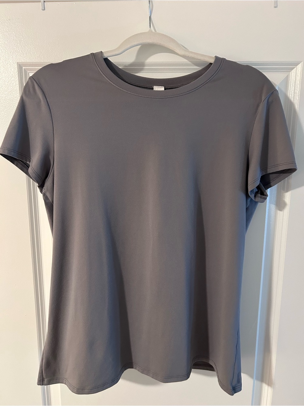 Alo Yoga ladies short sleeve tee Large